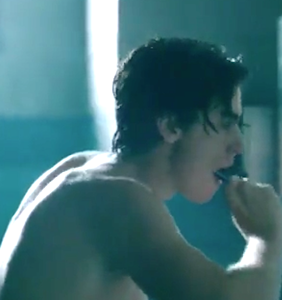 Oh? Former Disney star Cole Sprouse finally goes shirtless on ‘Riverdale’