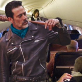 United Airlines’ very bad week gets dragged hard on Twitter