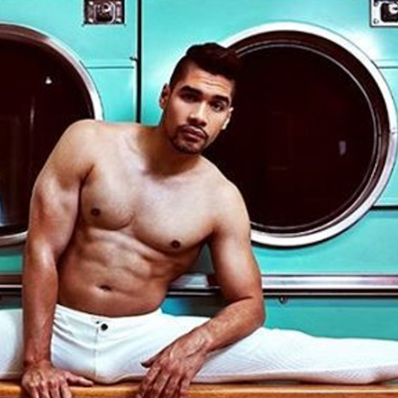 Smokin’ gymnast Louis Smith turns 27; how to take the perfect selfie; explore gay life after 40