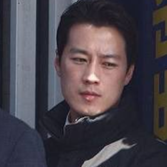 Internet collectively swoons over South Korea President’s “stunningly handsome” bodyguard