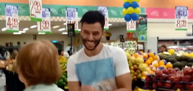Handsome Brazilian wins at Internet with disruptive supermarket dance routine