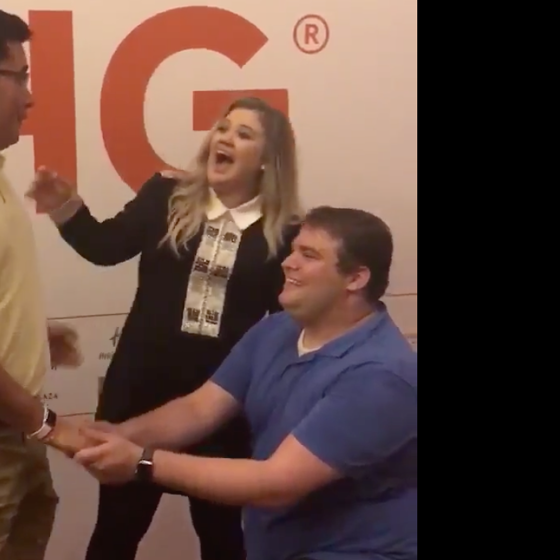 Kelly Clarkson helped this gay couple get engaged before reading them for filth