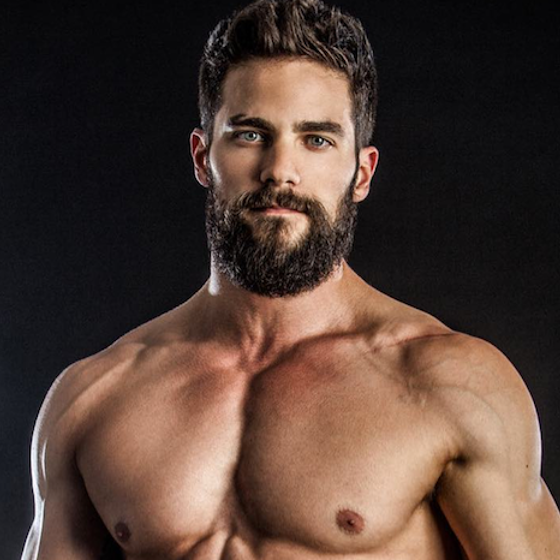 Brant Daugherty is now buff as hell; Annie Lennox makes it big; Adam Lambert don’t give “Two Fux”
