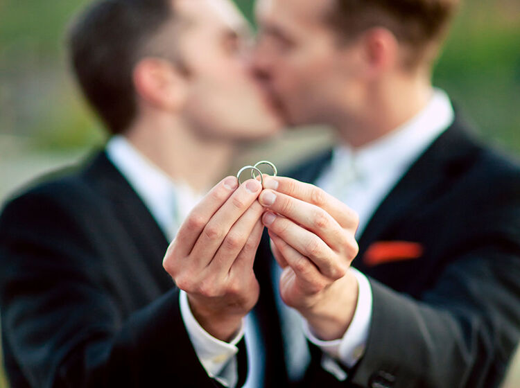 New study reveals the average age gay men get married is higher than you might think