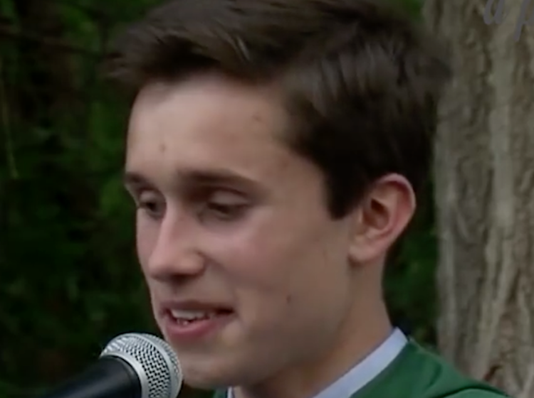 Teen’s incredible ‘coming out’ graduation speech is going viral for all the right reasons