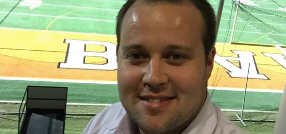Strapped for cash, admitted child molester Josh Duggar sues tabloid for outing his dirty incest secret