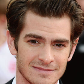 Twitter lashes out at Andrew Garfield for claiming he’s gay but “without the physical act”
