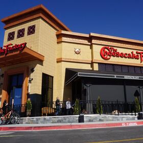 Former Cheesecake Factory dishwasher sues company for discriminating against him for being straight
