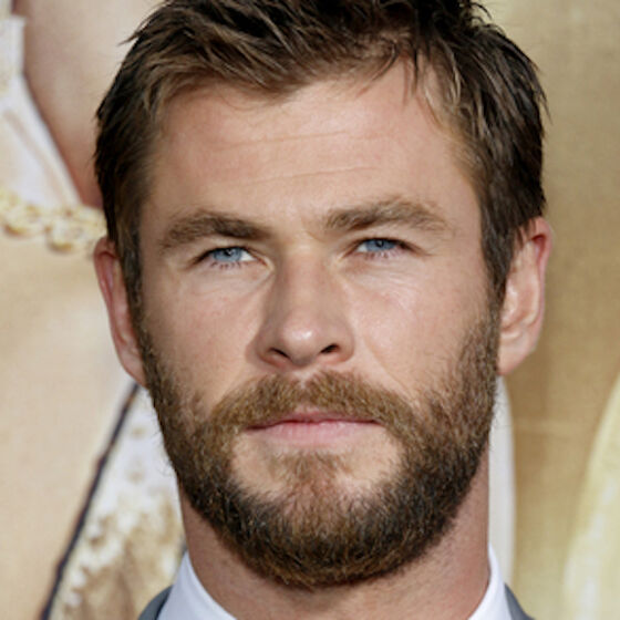 Chris Hemsworth comes out in favor of marriage equality