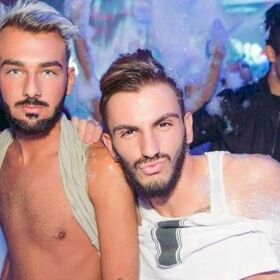 PHOTOS: Get flashed by the boys in Brussels