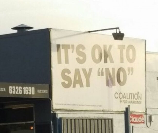 Pizzeria has perfecto response to homophobic billboard next door