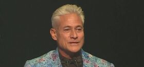 Greg Louganis reads inspiring, somewhat gut-wrenching letter to his younger self