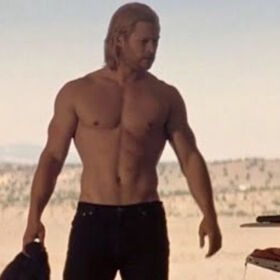 If the idea of Chris Hemsworth shirtless gets you going, you'll love "Thor: Ragnarok"