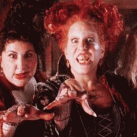 Stop everything! Bette Midler, Sarah Jessica Parker & Kathy Najimy are doing a ‘Hocus Pocus’ reunion
