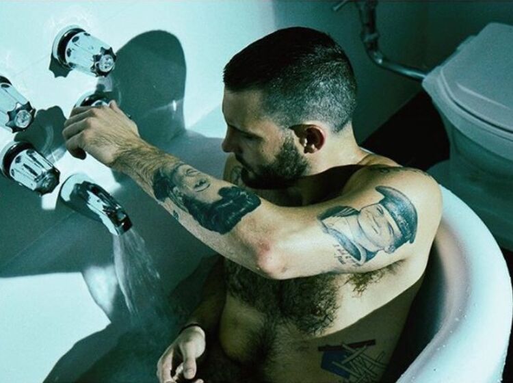 PHOTOS: What’s better than taking a bath? Taking one with Nico Tortorella.
