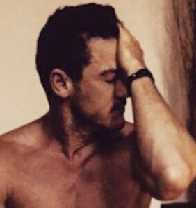 Luke Evans proudly poses in next to nothing — and the Internet can’t look away