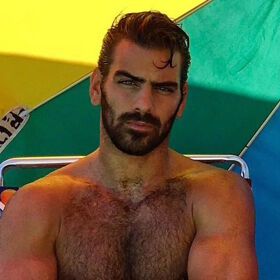 Nyle DiMarco delivers a stripped-down Xmas package ahead of schedule