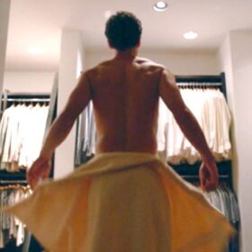 Treat yourself to an unobstructed view of Darren Criss’ derrière