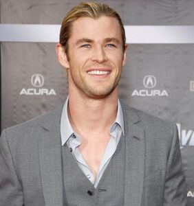 Chris Hemsworth conquers the beach in one of his thirstiest Instagram pics ever