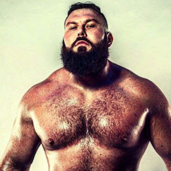 Pro wrestler Mike Parrow ties the knot with his super cute boyfriend