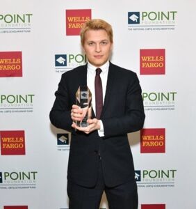 Ronan Farrow comes out as “part of the LGBT community”