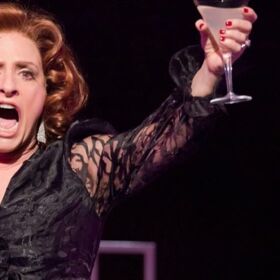 5 times Broadway diva Patti LuPone went off on fools who dared cross her