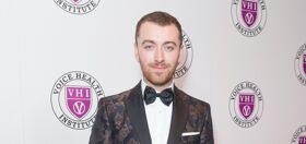Everyone thinks this is a photo of Sam Smith having sex