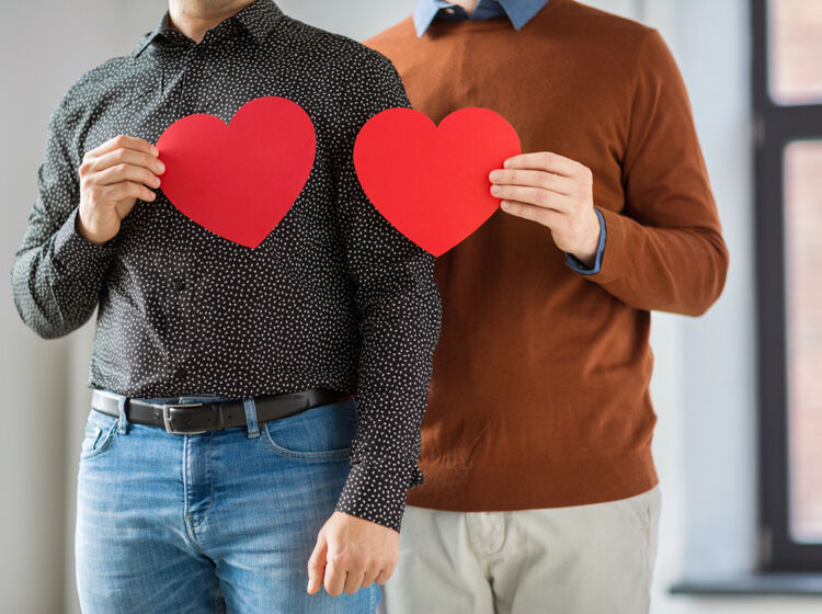 What’s the “normal dating timeline”? Gay dudes say…