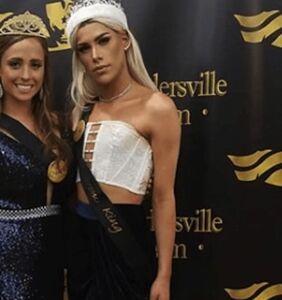 Parents attack prom king for wearing dress; peers think he’s fabulous