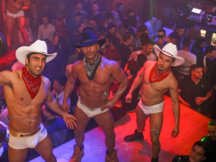 A country star danced on stage at a gay bar and had the best night ever
