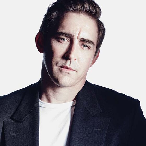 Actor Lee Pace reflects on that whole coming out fiasco, makes big reveal about his dating life