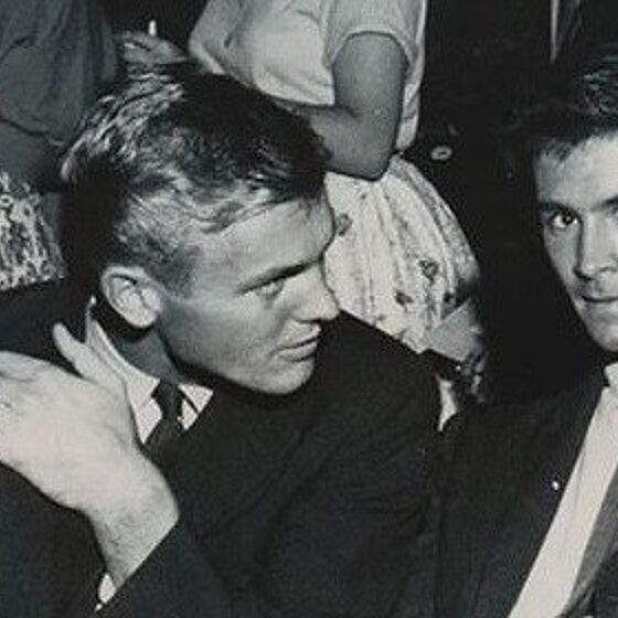 Tab Hunter pens moving essay about his secret relationship with Anthony Perkins
