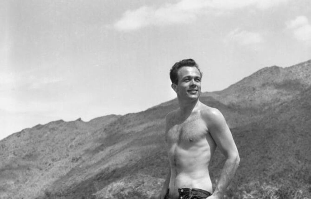 Hollywood legend Scotty Bowers reveals shockingly homoerotic pics from his ...