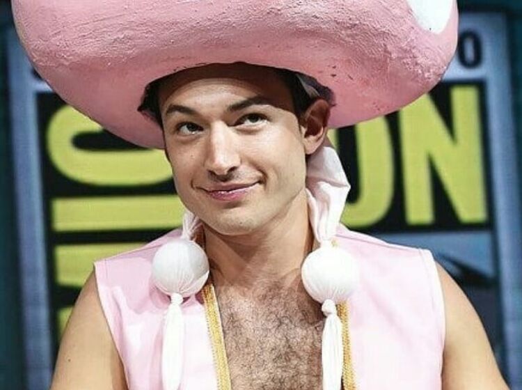 Ezra Miller cosplayed as Sexy Toadette and won Comic-Con 2018