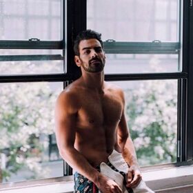 Nyle DiMarco brilliantly slams major US airline on Twitter over recent flight