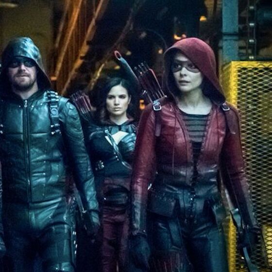 A major character on ‘Arrow’ just came out and Twitter is going crazy
