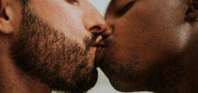 Straight college dudes really like making out with their bros, study finds
