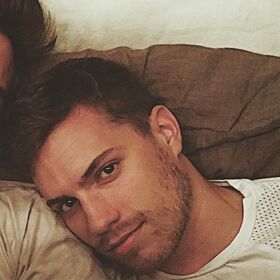 Many men suddenly hungry after Queer Eye’s food guy Antoni Porowski breaks up with his boyfriend