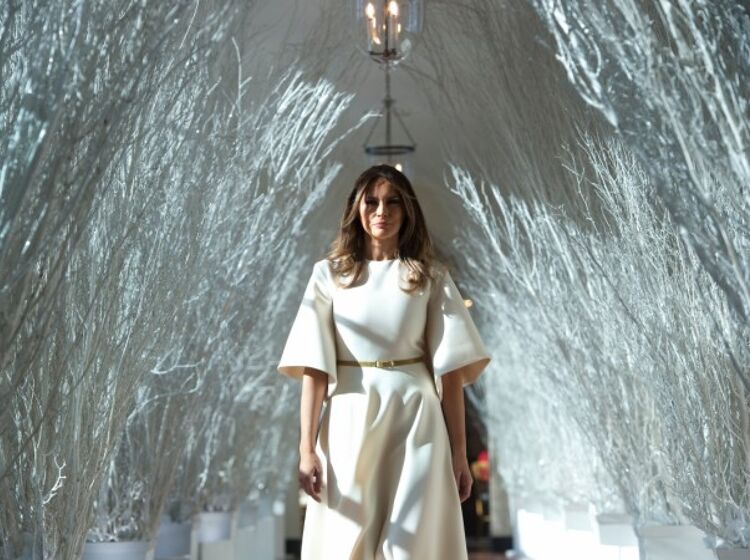 Melania begrudgingly agrees to decorate White House for Christmas one last f’ing time