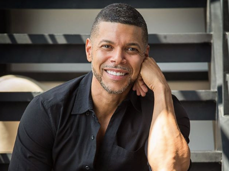Wilson Cruz celebrates turning 45 by showing off his beach bod in ultra thirsty photo