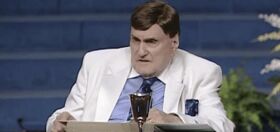 Antigay megachurch pastor caught on tape talking about all the gay sex he’s had