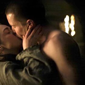 Arya’s straight sex scene on ‘Game of Thrones’ has fans convinced she’s queer