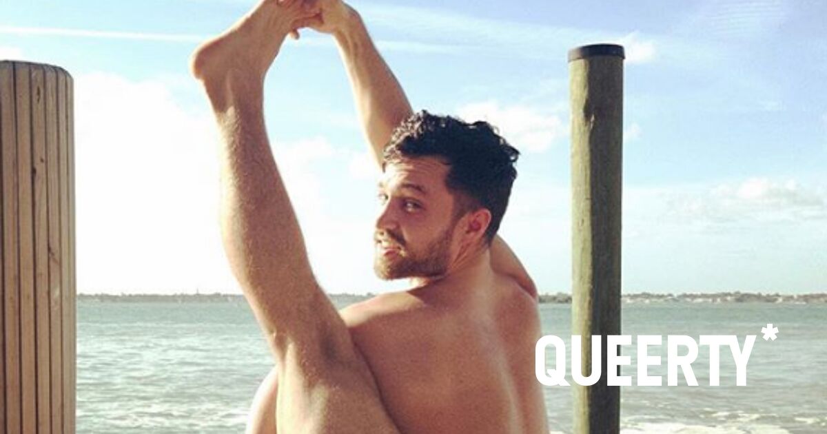 Meet the yogi who specializes in all-male naked yoga classes for gay and  bisexual guys - Queerty