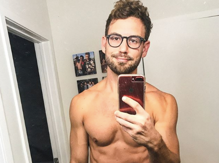Former ‘Bachelor’ star on making out with a dude for the first time: “It was hot!”