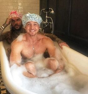 PHOTOS: These straight reality TV hunks spend an awful lot of time together… including in the tub