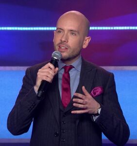 Gay comedian Tom Allen had the perfect response to a Facebook troll