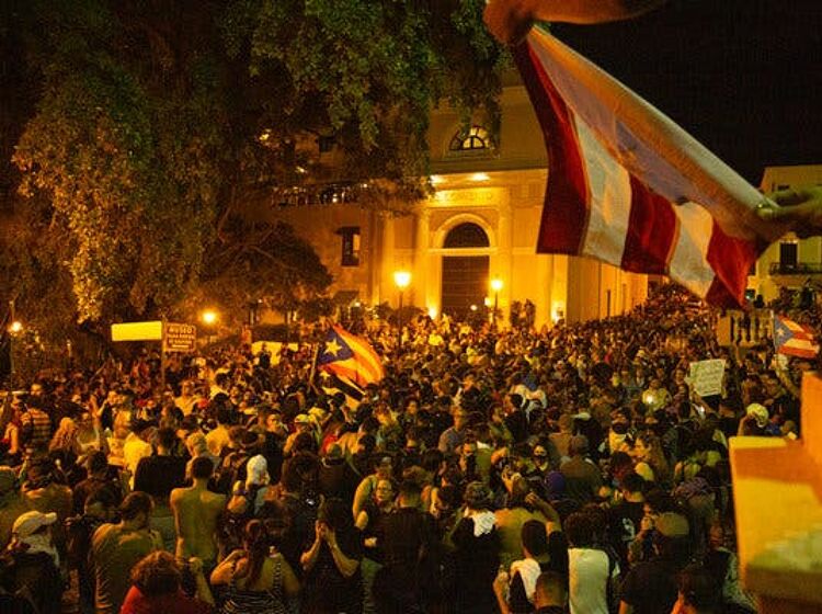 Police fire tear gas and rubber bullets at people protesting Puerto Rico’s homophobic governor