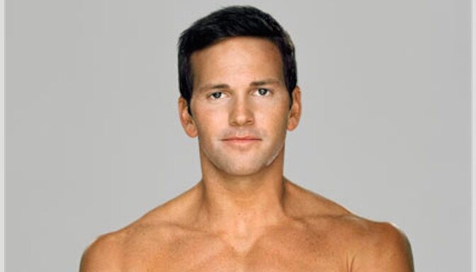 I like all of Aaron Schock’s thirst traps. Does that make me a horrible person?