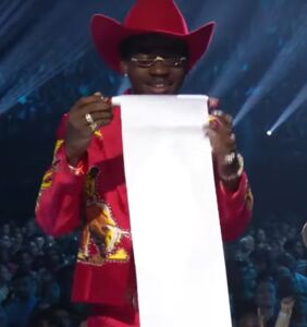 Lil Nas X’s VMA acceptance scroll became an instant meme