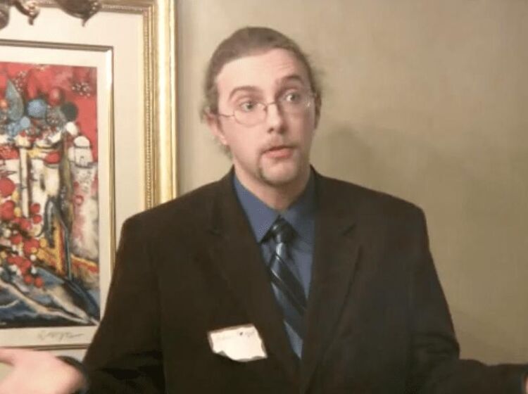 This devout Christian homophobe can’t stop talking about gay sex